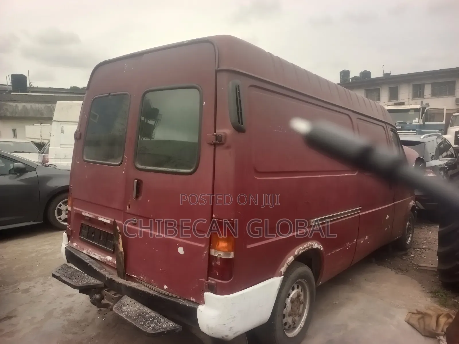 Ford Transit 2002 Red