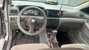 Toyota Corolla LE 2004 Silver