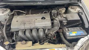 Toyota Corolla LE 2004 Silver