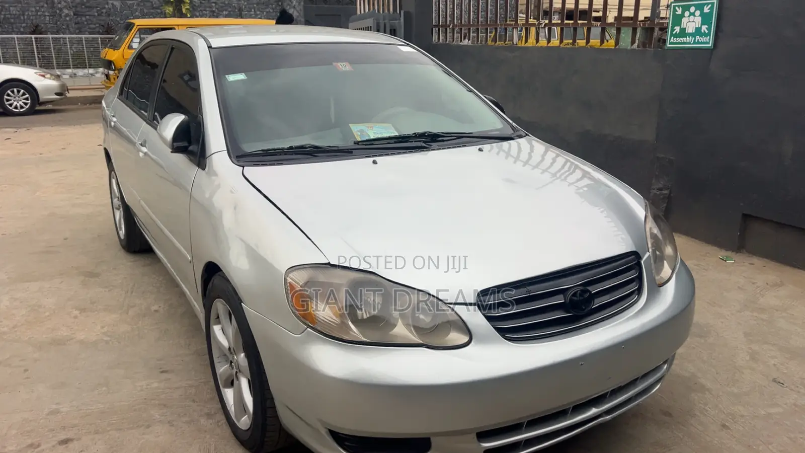 Toyota Corolla LE 2004 Silver