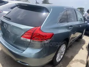 Toyota Venza XLE 2011 Green