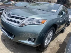 Toyota Venza XLE 2011 Green