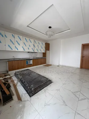 1bdrm Apartment in Lekki Phase 2 for rent