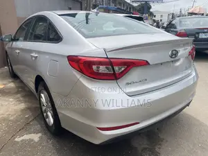 Hyundai Sonata SE 2016 Silver