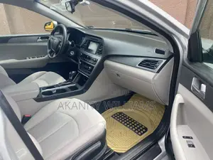 Hyundai Sonata SE 2016 Silver
