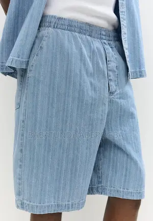 Pull Bear Baggy Denim Bermuda Short