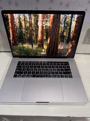 Laptop Apple MacBook Pro 2019 32GB Intel Core i9 SSD 1T