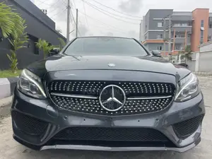 Mercedes-Benz C400 4Matic AWD Sedan (3.0L V6 7A) 2015 Gray