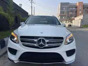 Mercedes-Benz GLE-Class 2016 White