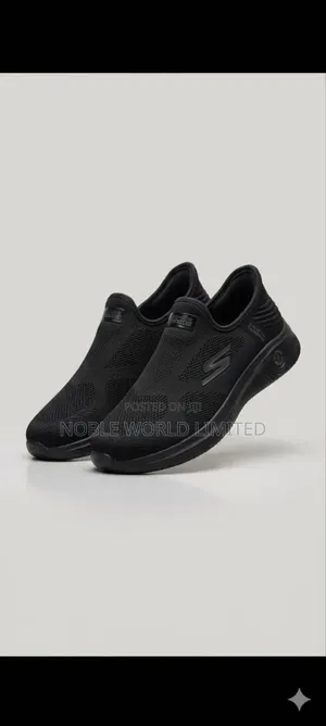 Super Solid Unisex Sneakers Abl 7h