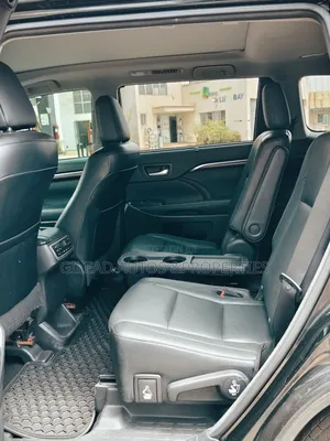 Toyota Highlander Limited Platinum 4dr SUV (3.5L 6cyl 6A) 2015 Black