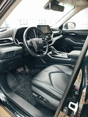 Toyota Highlander XLE 2021 Black