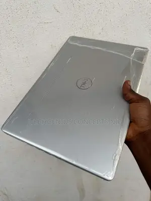 Laptop Dell Inspiron 15 8GB Intel Core i5 SSD 256GB