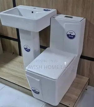 Top White Water Closet Set With Wash Hand Basin