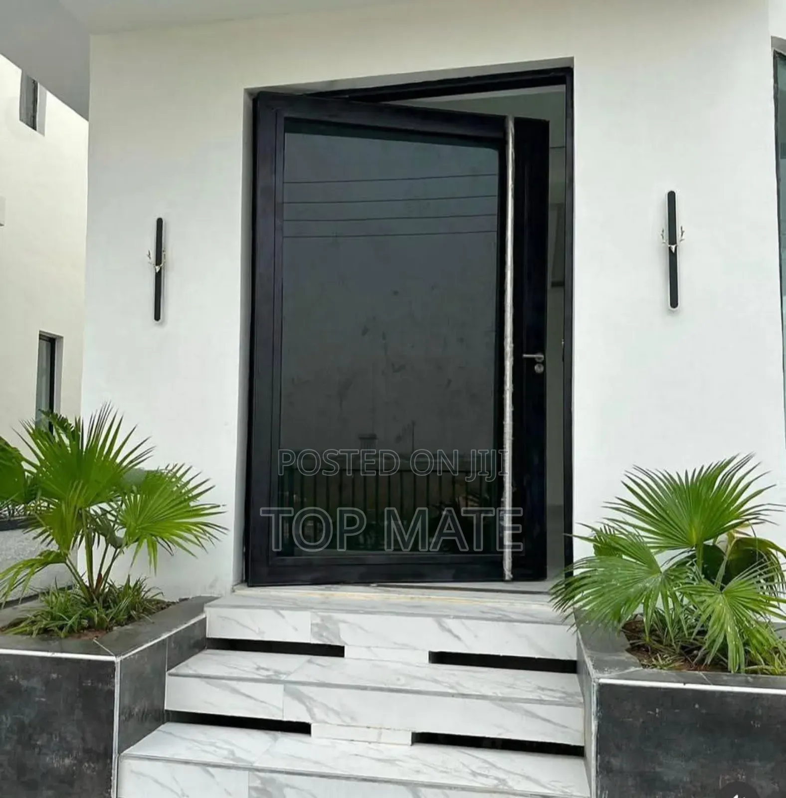 5x7ft Pivot Turkey Door
