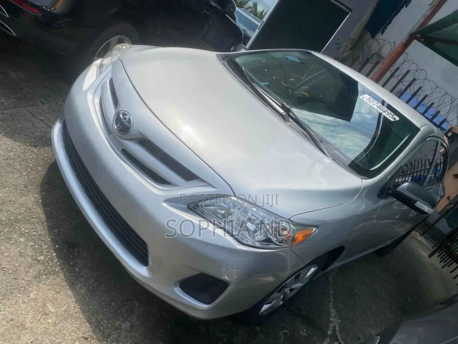 Toyota Corolla 2012 Silver