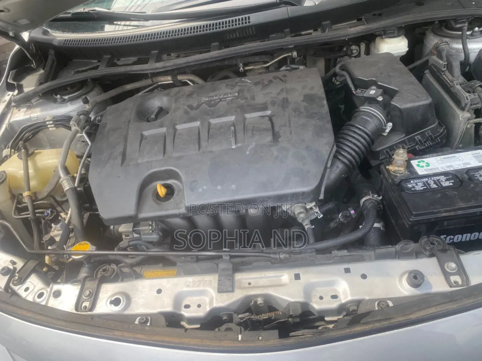 Toyota Corolla 2012 Silver