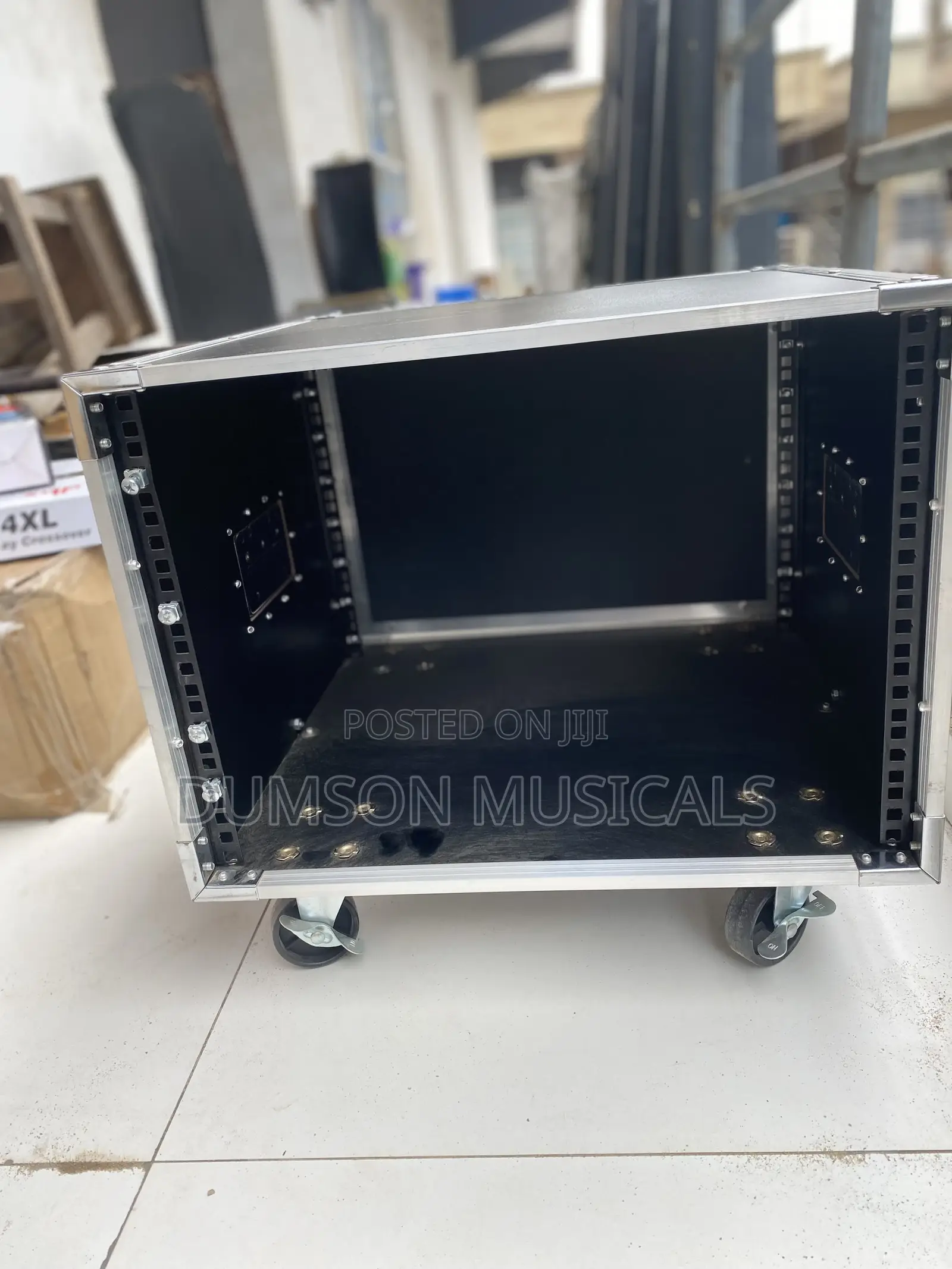 8 Units Amprack Movable Amprack