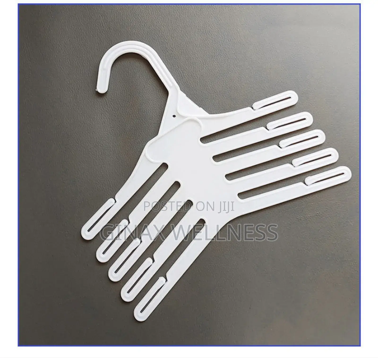 5-Layer Plastic Clothes Hanger