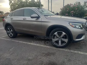 Mercedes-Benz GLC-Class 2019 Burgundy