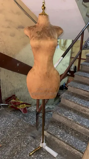Fully Pinable Size 12 Imported Dressform