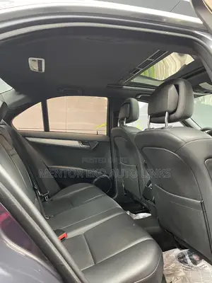 Mercedes-Benz C300 2008