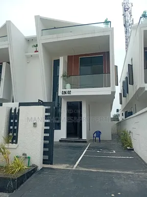 4bdrm Duplex in Ikota for sale
