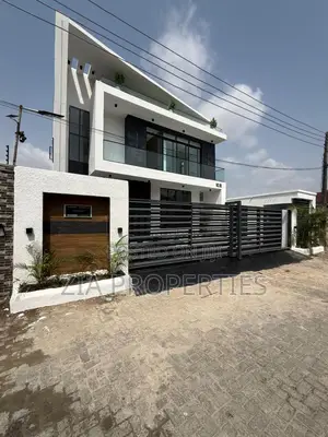 5bdrm Duplex in Peninsula Estate for sale