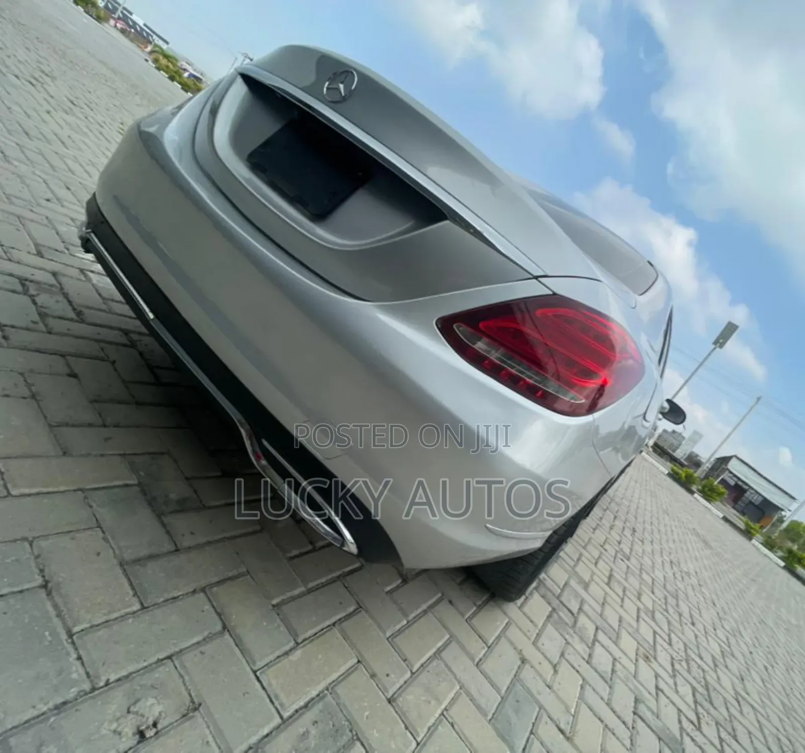 Mercedes-Benz C300 2015 Silver