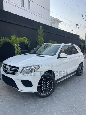 Mercedes-Benz GLE-Class 2016 White