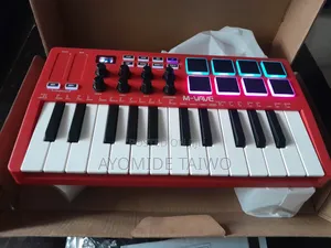 Brand New Smk25 Midi Keyboard