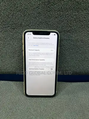 Apple iPhone 11 64 GB White