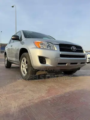 Toyota RAV4 2013 Silver