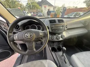 Toyota RAV4 2013 Silver