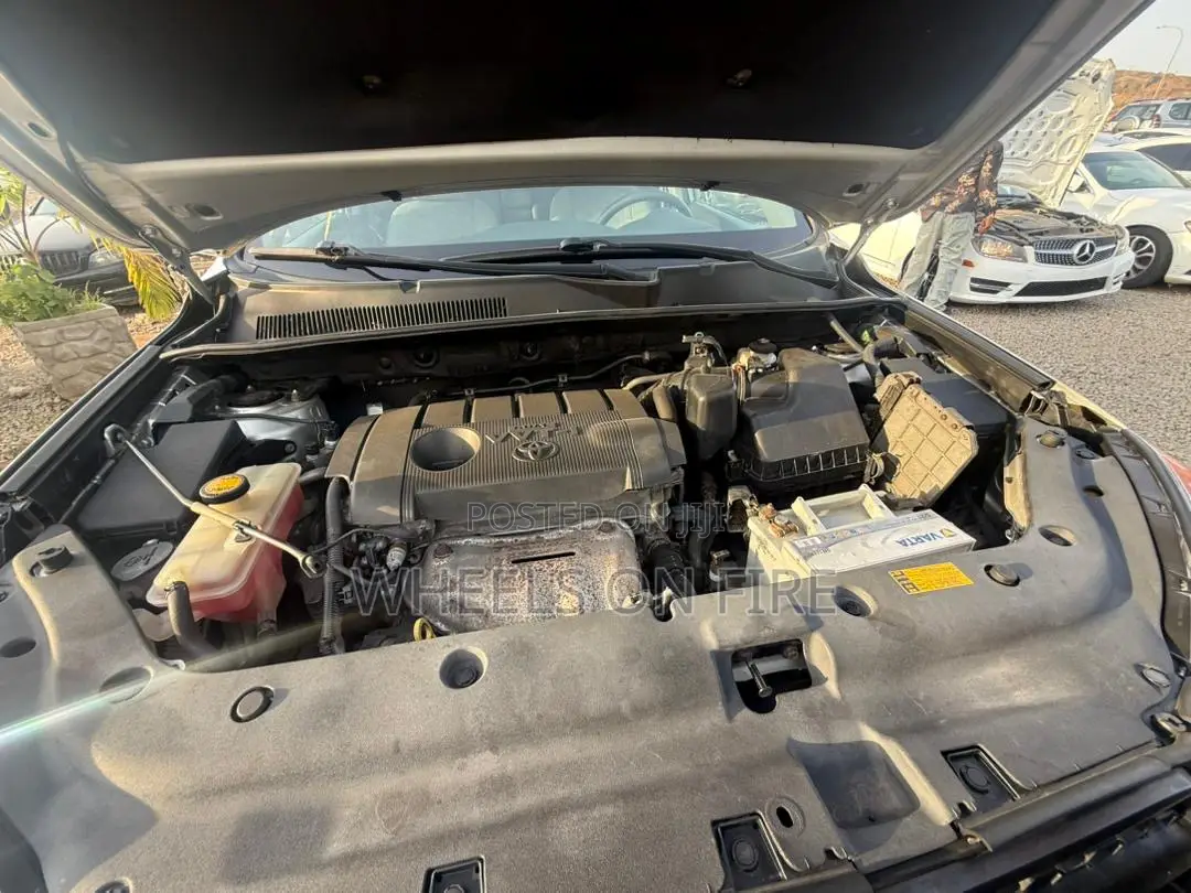 Toyota RAV4 2013 Silver