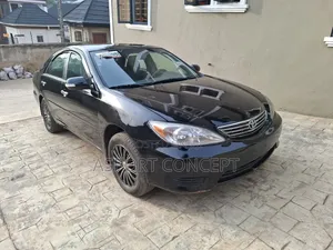 Toyota Camry LE V6 4dr Sedan (3.0L 6cyl 5A) 2005 Black