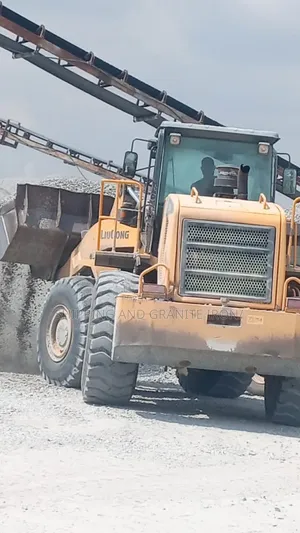 Iron Stones and Granite for Construction Workers