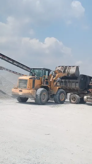 Iron Stones and Granite for Construction Workers