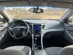 Hyundai Sonata 2013 Black