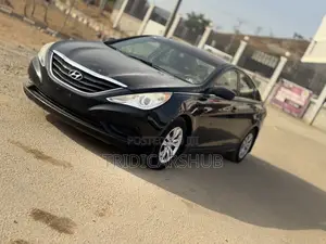 Hyundai Sonata 2013 Black