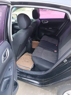 Nissan Sentra SV 4dr Sedan (1.8L 4cyl CVT) 2014 Black