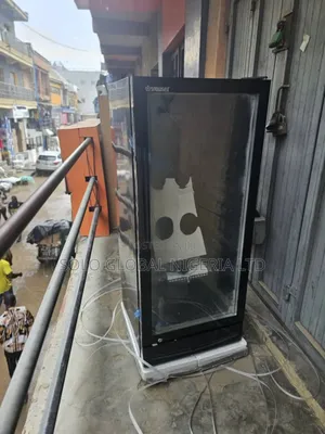 Snowsea Show Glass Chiller (200l)