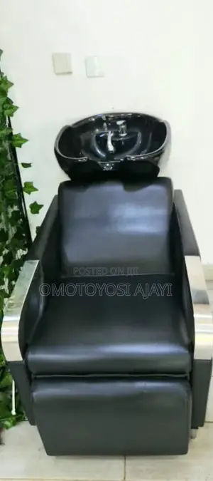 Salon Shampoo Chair With Wash Basin (Black) – Durable Comfortable