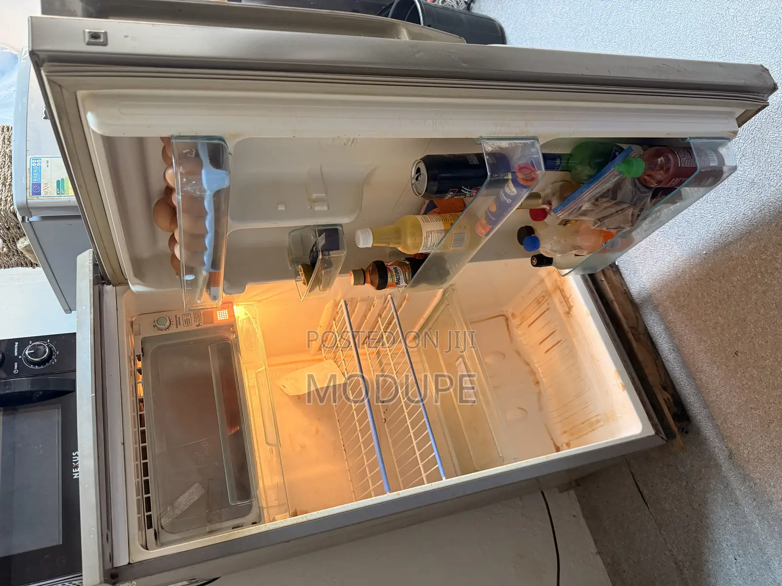 Refrigerator Fridge