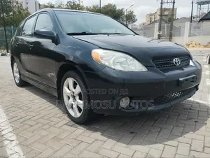 Toyota Matrix Hatchback FWD (1.8L 4cyl 5M) 2006 Black
