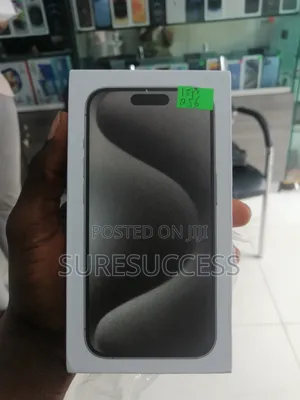 New Apple iPhone 15 Pro 256 GB Silver