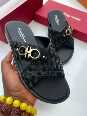 Luxury Men Ferragamo Slide
