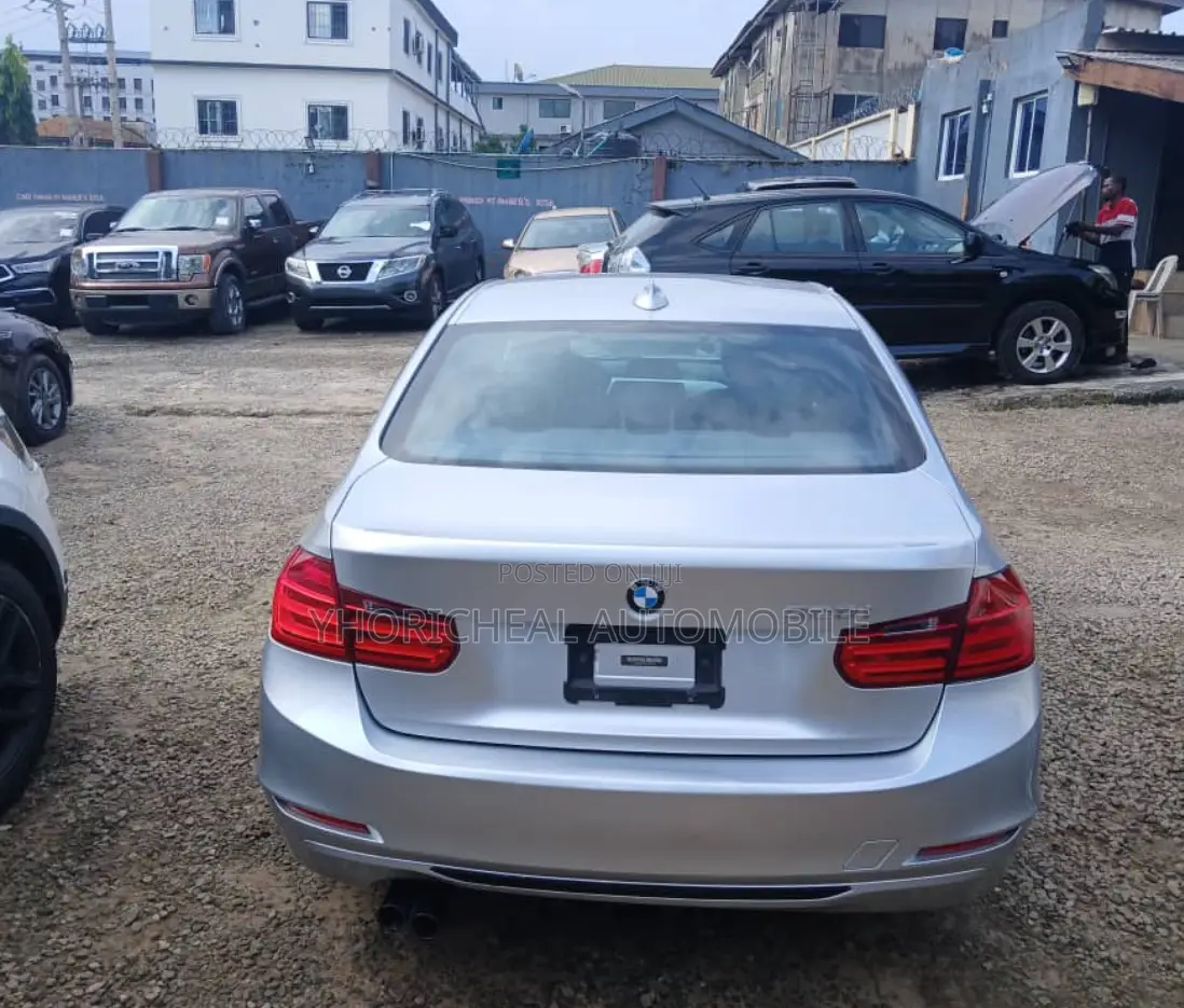 BMW 328i 2012 Silver
