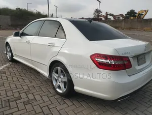 Mercedes-Benz E350 Base 4dr Sedan RWD (3.5L 6cyl 7A) 2010 White