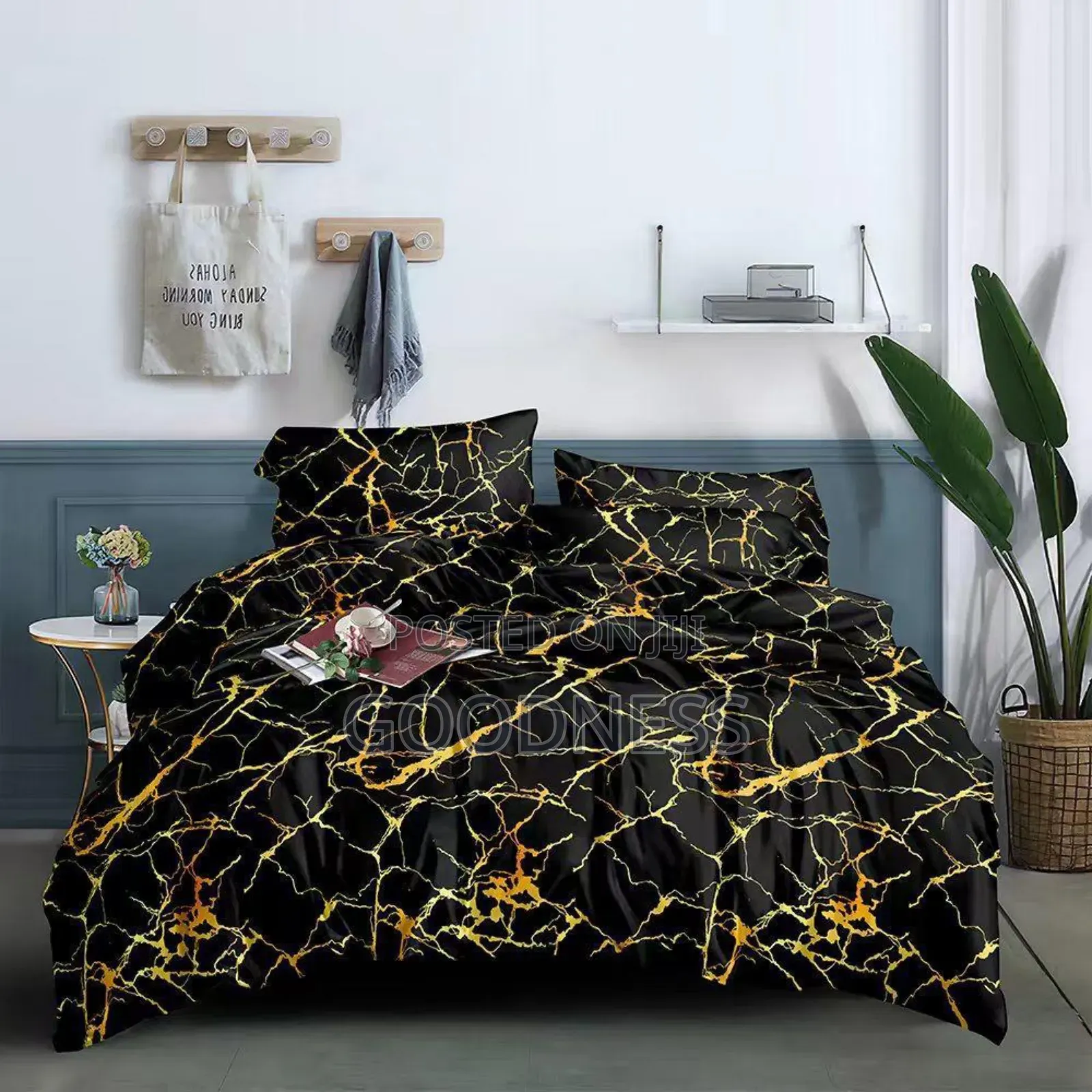 Complete Set of Duvets With Bedsheets